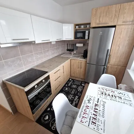 Апартаменты 3 With Balcony, *